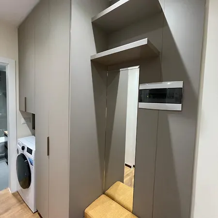 Stylish 1 Bedroom Apt 5 Min Walking From Skanderbeg Sq